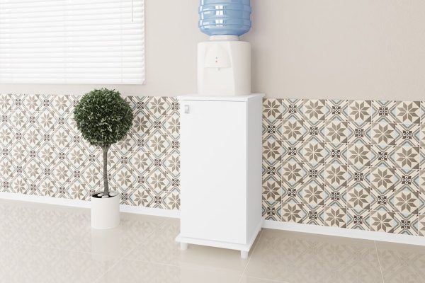 mueble compacto, mueble con puerta, mueble con estante, mueble para microondas, mueble para cocina, mueble blanco, mueble con manijas en ABS, mueble con patas de plástico.