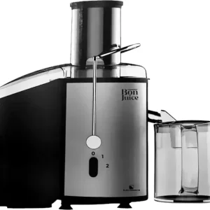 Centrifuga para jugo Potencia y Rendimiento Óptimo Con 980W de potencia, este extractor procesa incluso los ingredientes más duros con facilidad, garantizando un jugo homogéneo y sin grumos. Su motor de alto rendimiento ofrece una extracción rápida y eficiente, ideal para el uso diario. Tubo Alimentador Extra Grande El diseño de boca ancha permite introducir frutas y verduras enteras sin necesidad de cortarlas previamente, reduciendo el tiempo de preparación y facilitando su uso. Esto lo hace perfecto para quienes buscan una experiencia más práctica y rápida. Dos Velocidades para Diferentes Ingredientes Este extractor cuenta con dos velocidades ajustables para adaptarse a distintos tipos de frutas y verduras: Velocidad baja: Ideal para frutas y verduras blandas como fresas, naranjas o tomates. Velocidad alta: Perfecta para ingredientes más duros como zanahorias, manzanas o remolachas. Disco Circular de Acero Inoxidable El disco de corte en acero inoxidable garantiza un procesamiento preciso y eficiente, logrando una mayor extracción de jugo y conservando mejor los nutrientes y vitaminas de cada fruta o verdura. Además, su material resistente evita la corrosión y mantiene un rendimiento duradero. Fácil de Usar y Limpiar Su diseño desmontable permite una limpieza rápida y sencilla, asegurando higiene en cada uso. Todas sus piezas removibles pueden lavarse fácilmente con agua y jabón, y algunas son aptas para lavavajillas. Características Principales: 980W de potencia para una extracción rápida y eficiente. Tubo alimentador extra grande, sin necesidad de cortar ingredientes. Disco circular de acero inoxidable, mayor resistencia y precisión. Dos velocidades para frutas y verduras blandas o duras. Fácil de desmontar y limpiar, ideal para el uso diario. Con el Extractor de Jugo 980W, disfruta de jugos frescos, saludables y llenos de sabor en cuestión de segundos. La mejor opción para una alimentación nutritiva sin complicaciones. Palabras clave SEO: Extractor de jugo 980W, extractor de jugo potente, extractor de jugo de acero inoxidable, extractor de jugo con dos velocidades, tubo alimentador extra grande, extractor de jugo para frutas y verduras, extractor de jugo fácil de limpiar, jugos frescos naturales, extractor de jugo para uso diario.