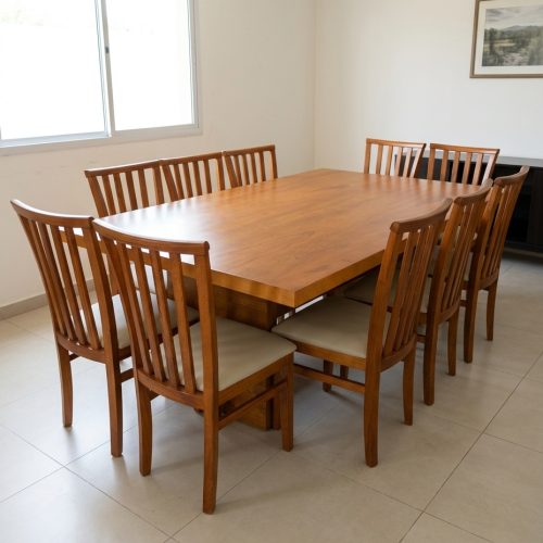 Juego de comedor rectangular 220x130 cm con 10 sillas de madera en Ciudad del Este
